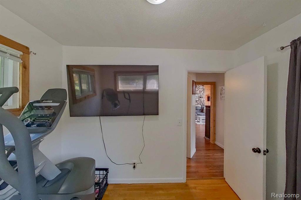 6790 WESTGATE Drive, Laingsburg, MI 48848 — Photo 16
