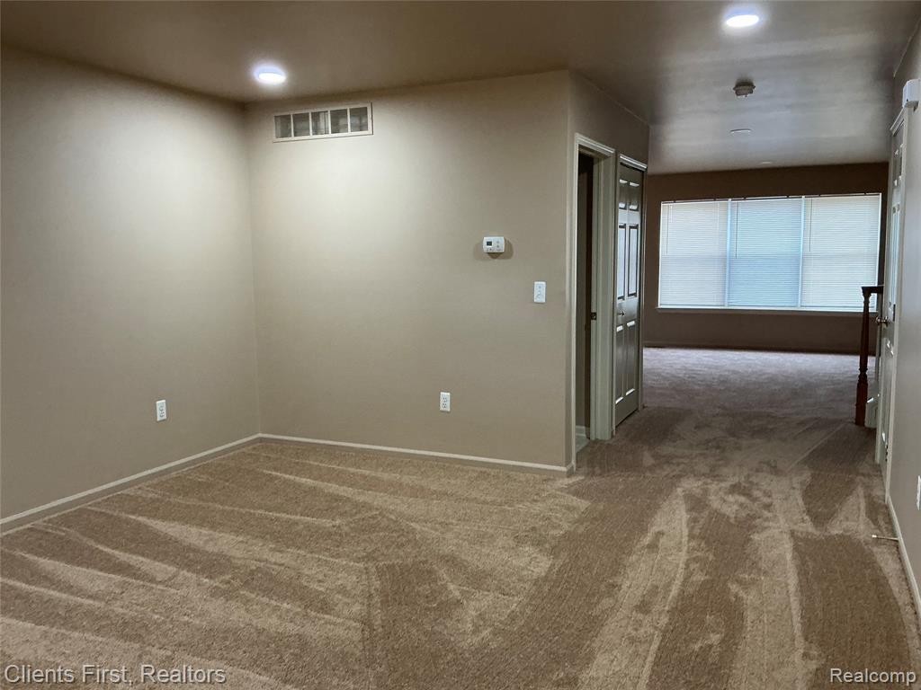 48161 NOTTINGHILL Lane, Canton, MI 48188 — Photo 4