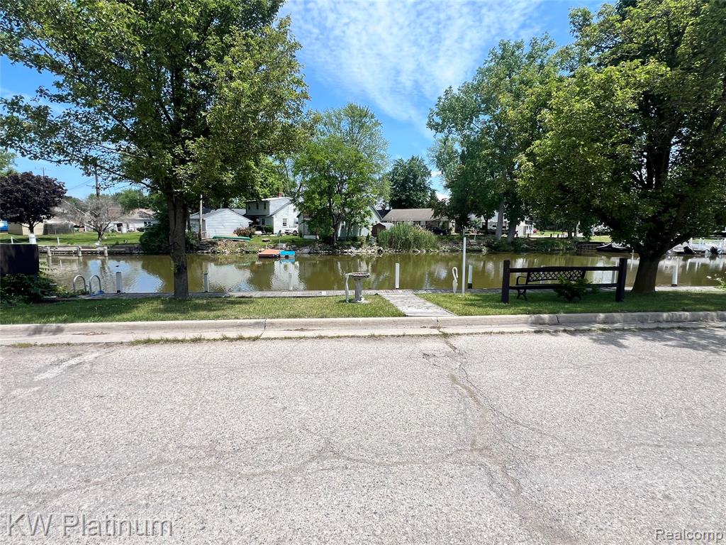 514 S Belle River Avenue, Marine, MI — Photo 19