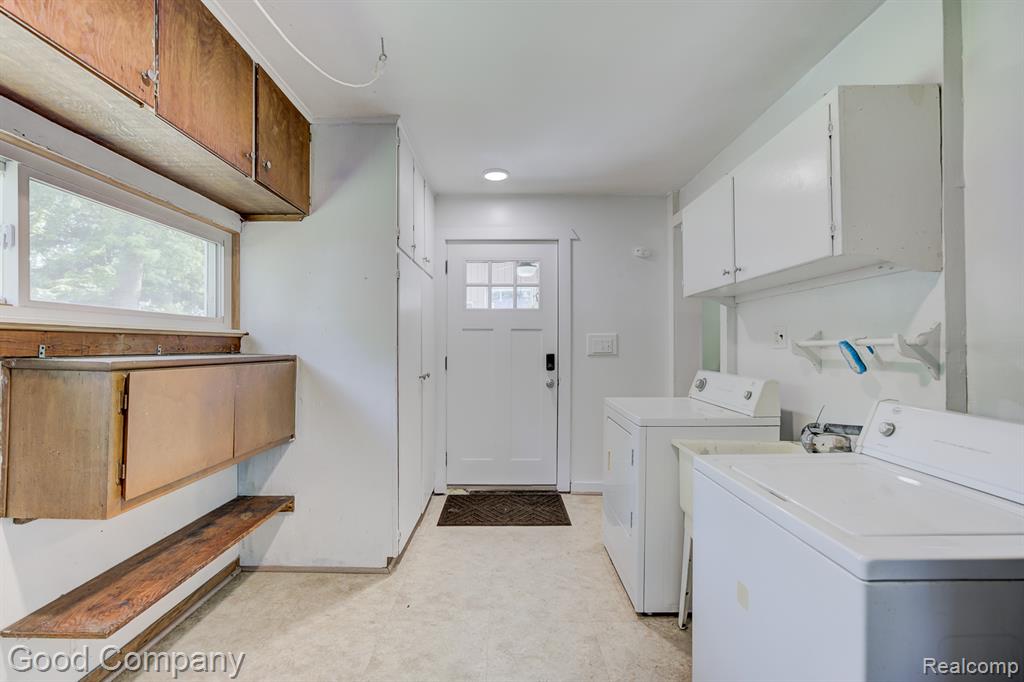 585 Roth Boulevard, Clawson, MI — Photo 15