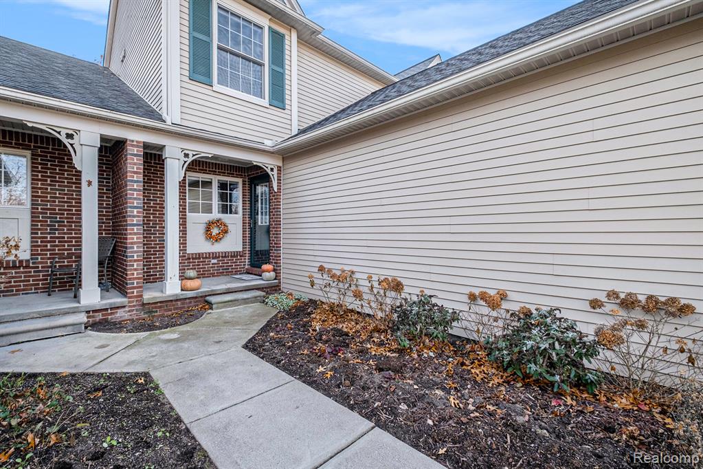 620 Shoreline Drive, Fenton, MI 48430 — Photo 22