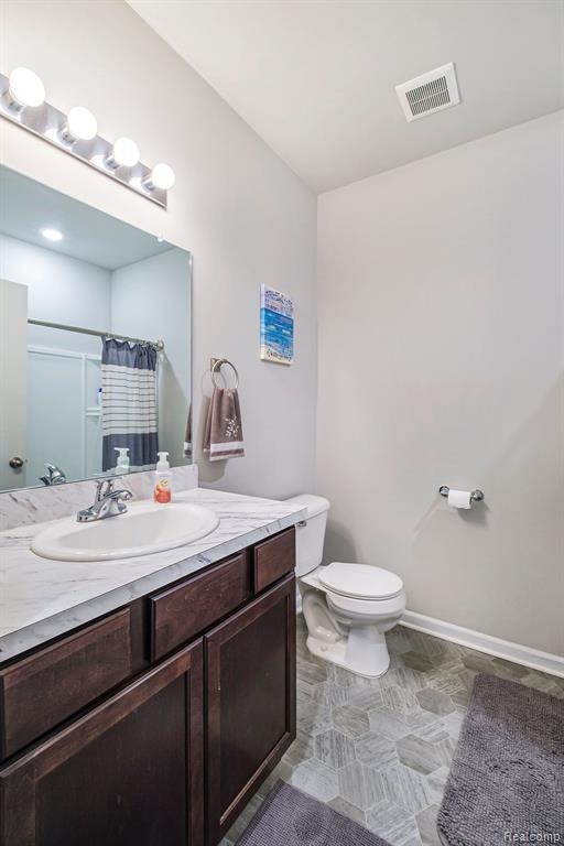9904 RIDGE RUN Street, Howell, MI 48855 — Photo 13