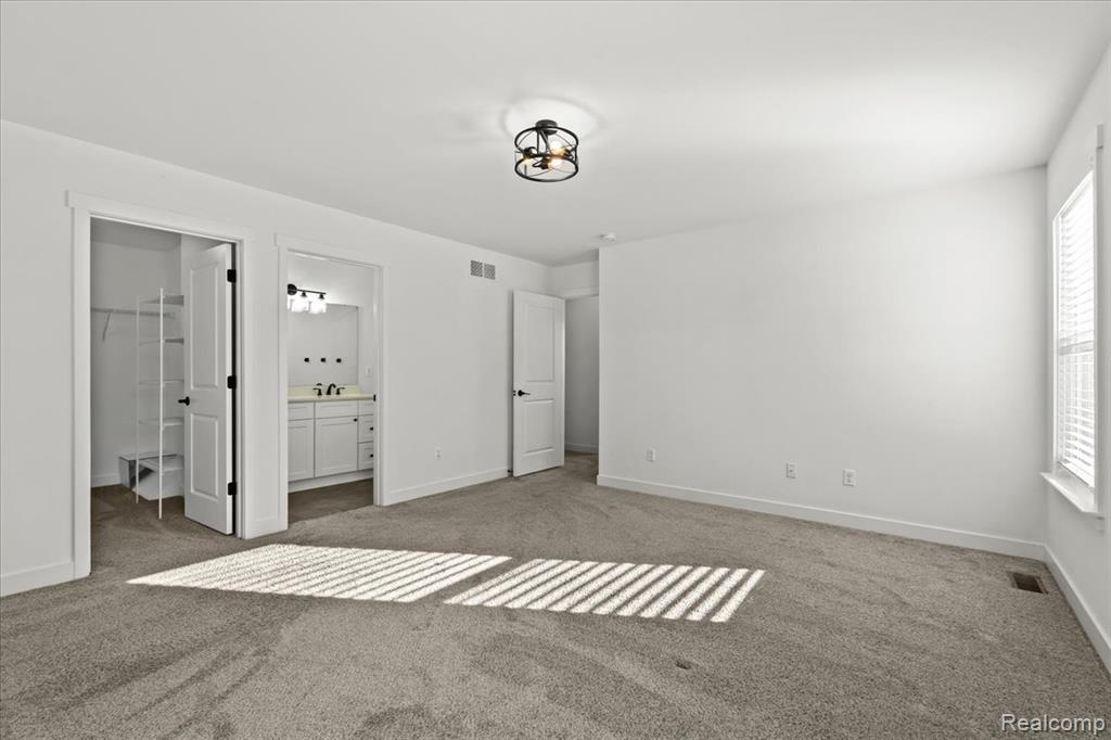 6192 Summerbrooke Circle, Fowlerville, MI 48836 — Photo 22