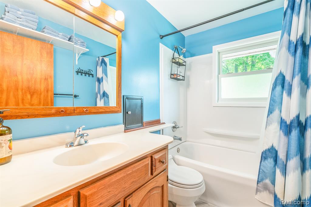 1164 BORGSTROM Avenue, Ypsilanti, MI 48198 — Photo 13