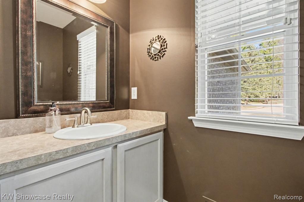 2648 MOREL Drive, Highland, MI 48356 — Photo 14