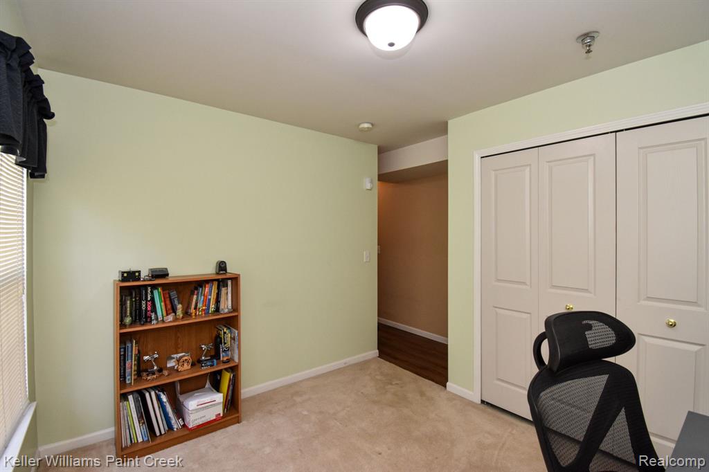 25467 SAINT JAMES, Southfield, MI 48075 — Photo 17