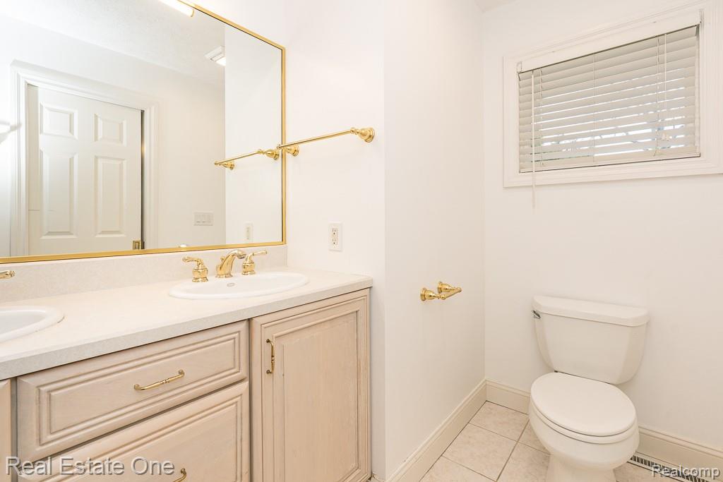 509 Walbridge Drive, East Lansing, MI 48823 — Photo 22