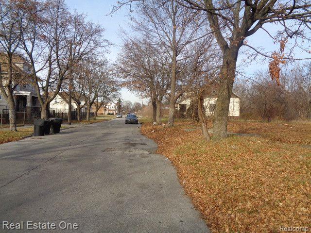 3806 BELVIDERE Street, Detroit, MI 48214 — Photo 9