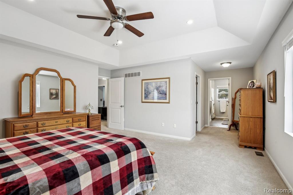 945 RIVER ROCK Drive, Holly, MI 48442 — Photo 17