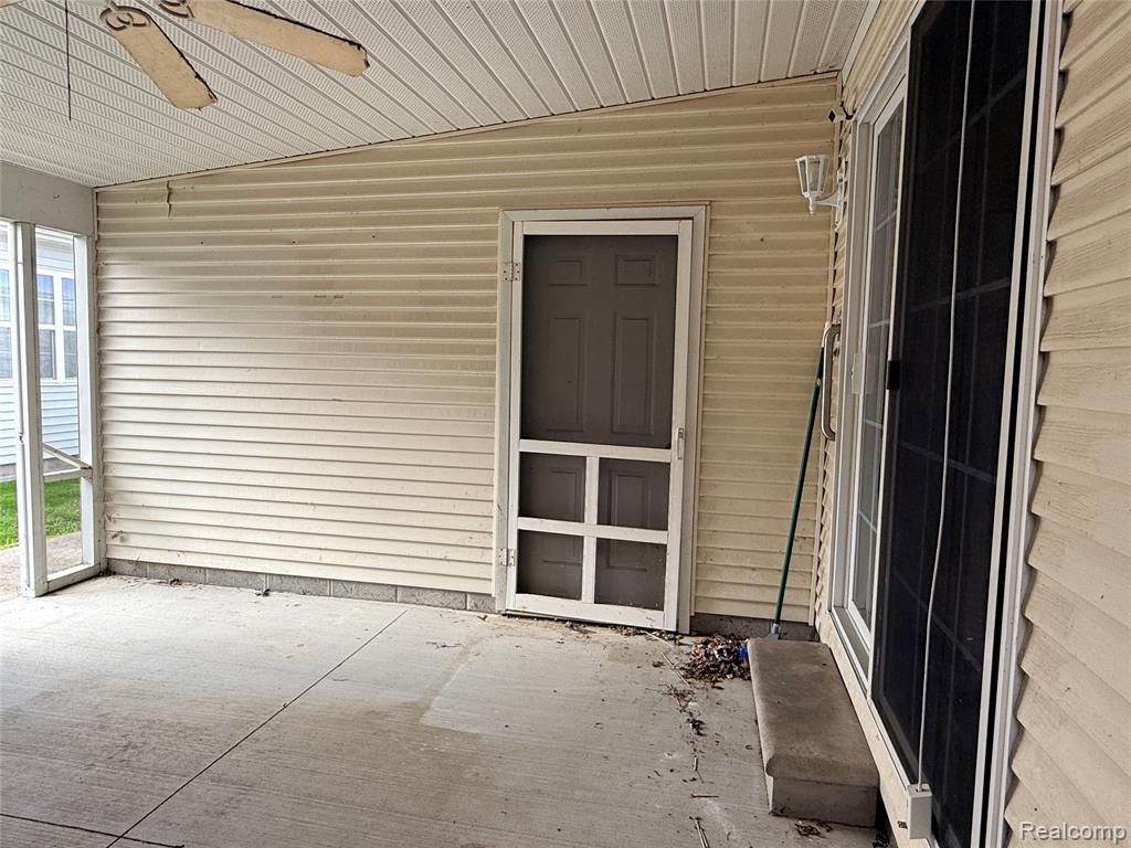 3211 Keewahdin Road, 139, Fort Gratiot, MI 48059 — Photo 3