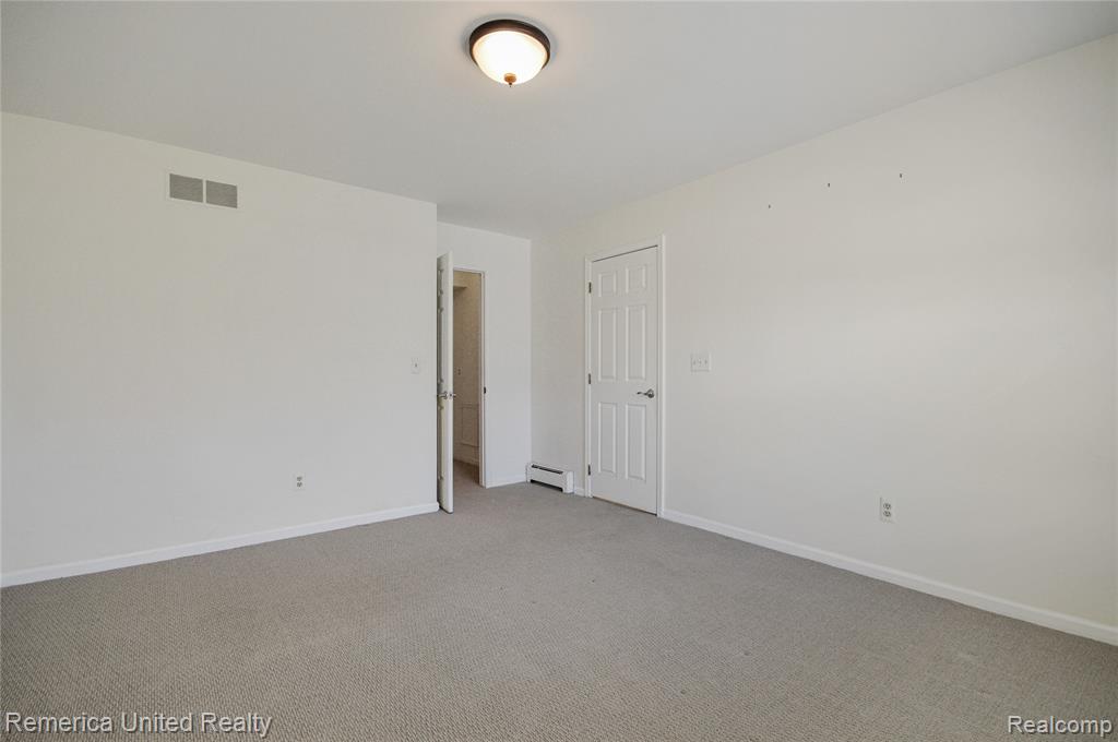 12113 Lexington Drive, South Lyon, MI 48178 — Photo 18