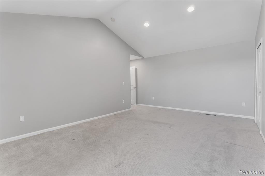 20084 RODEO COURT, Southfield, MI 48075 — Photo 14