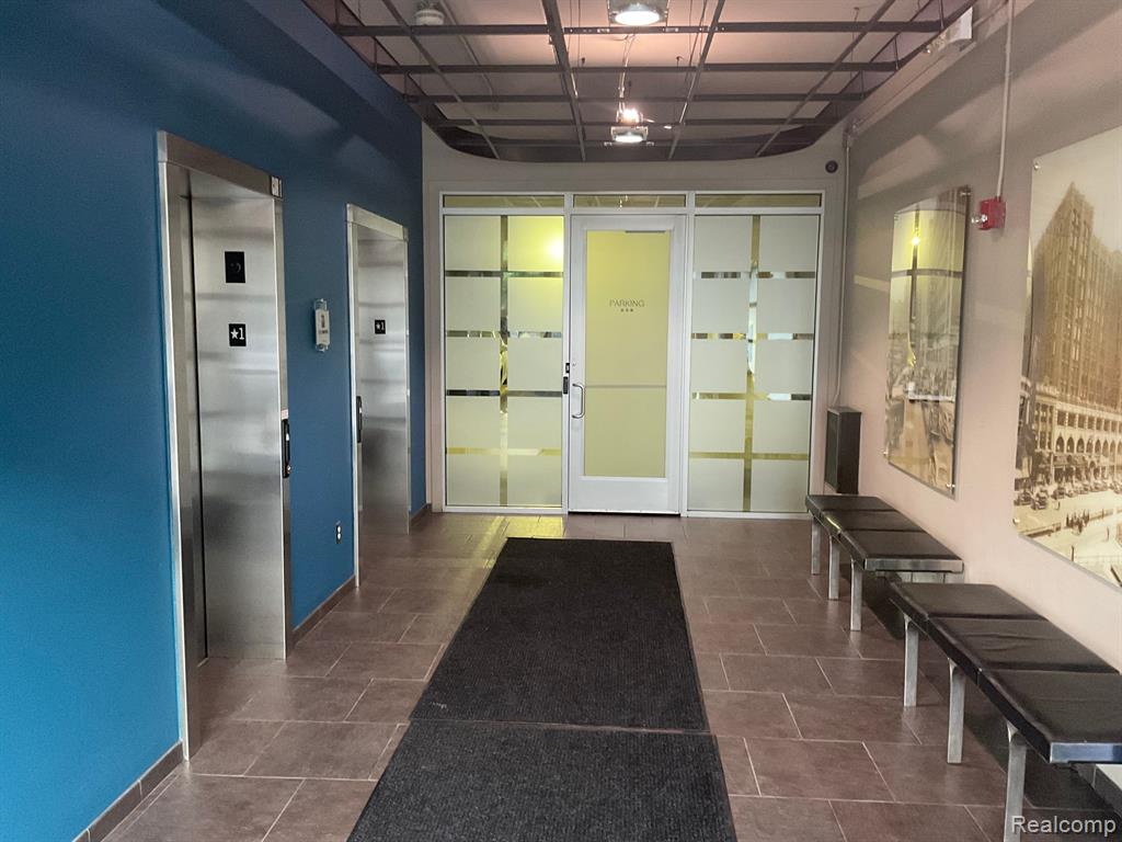 66 WINDER Street - Photo 4