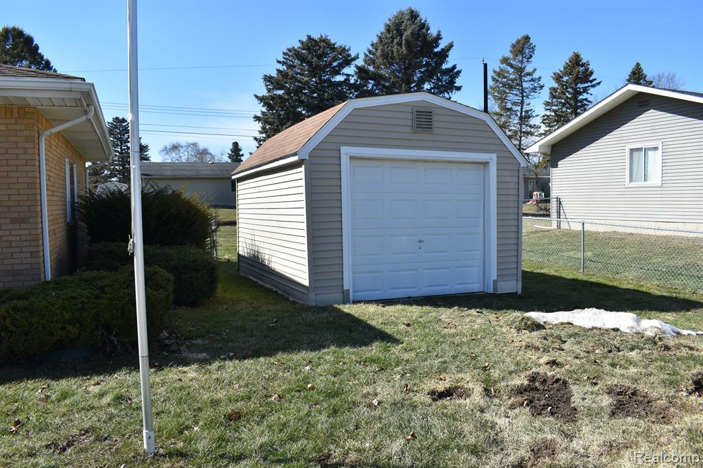 5211 N FOWLERVILLE Road N, Fowlerville, MI 48836 — Photo 20