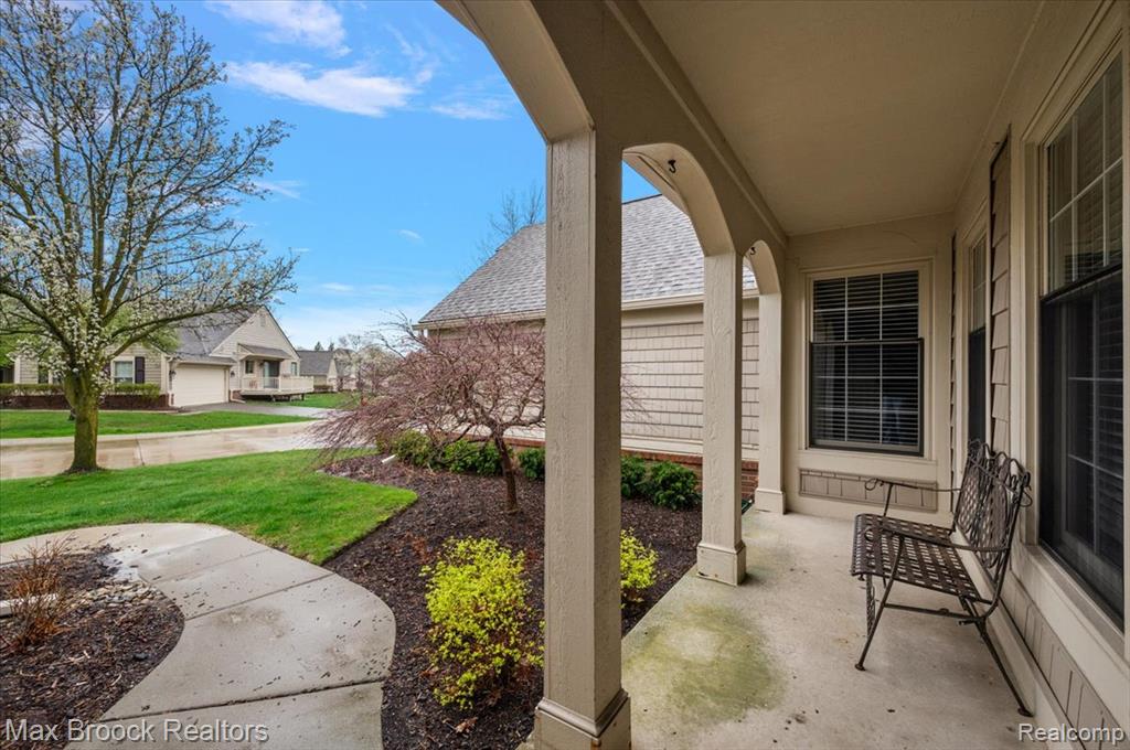 888 Tartan Trail, Bloomfield Hills, MI 48304 — Photo 4