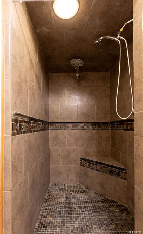 43428 Hartwick Drive, Sterling Heights, MI 48313 — Photo 43