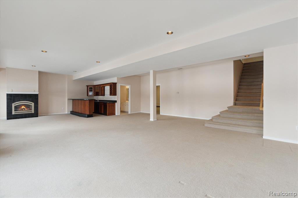 6615 GREENE HAVEN Drive, Clarkston, MI 48348 — Photo 38