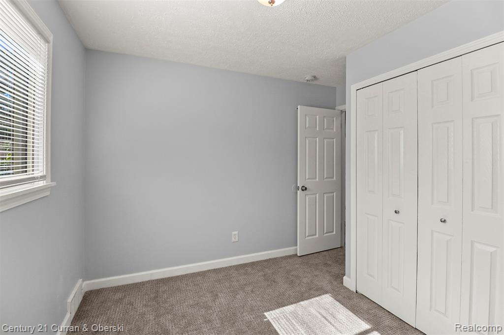 3422 S Annabelle Street, Detroit, MI 48217 — Photo 9