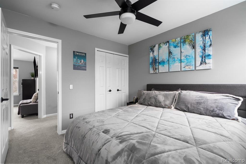948 S PARKWOOD Drive, South Lyon, MI 48178 — Photo 24