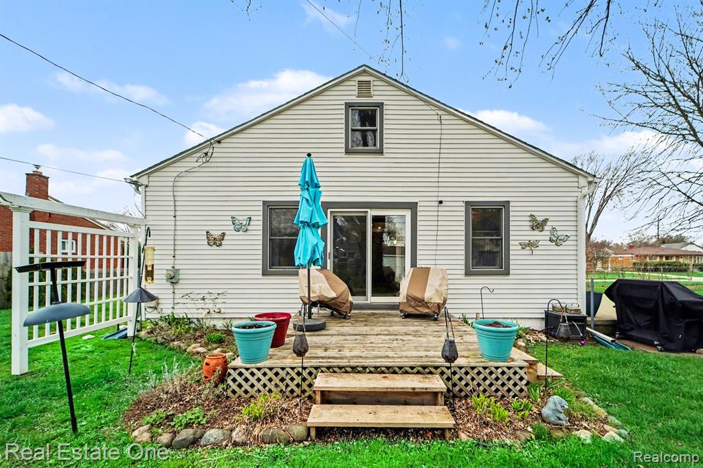 30453 Sheridan Street, Garden City, MI — Photo 20