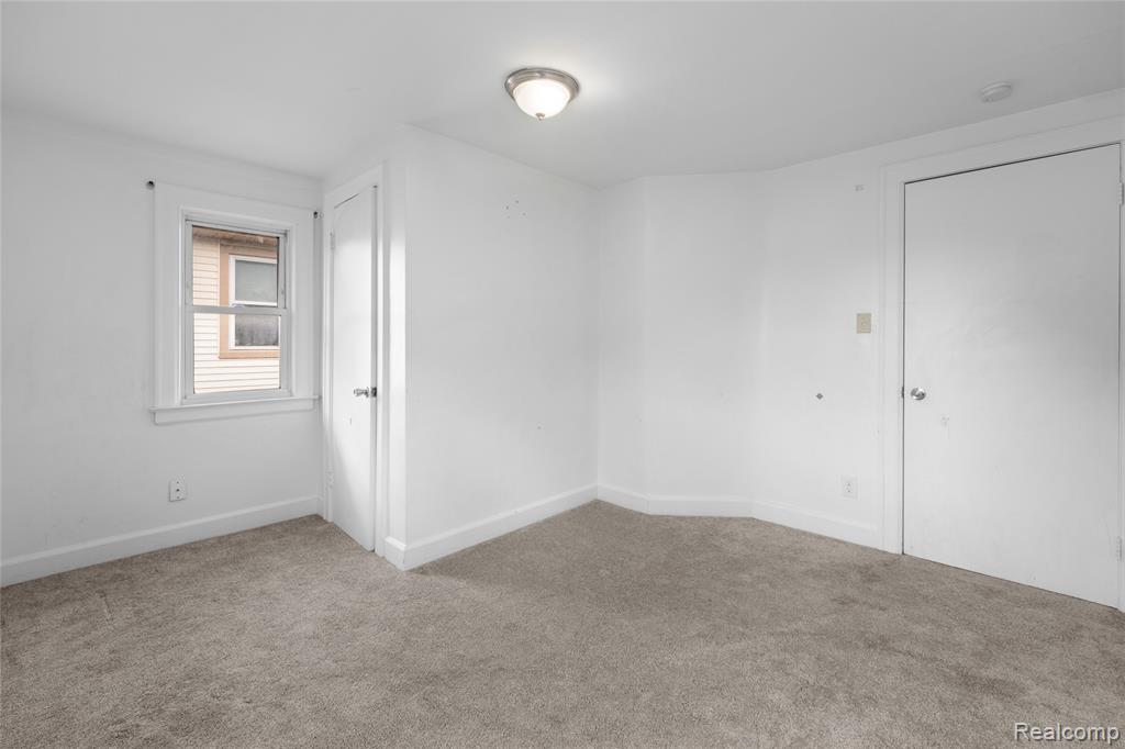 957 Winchester Avenue, Lincoln Park, MI 48146 — Photo 12