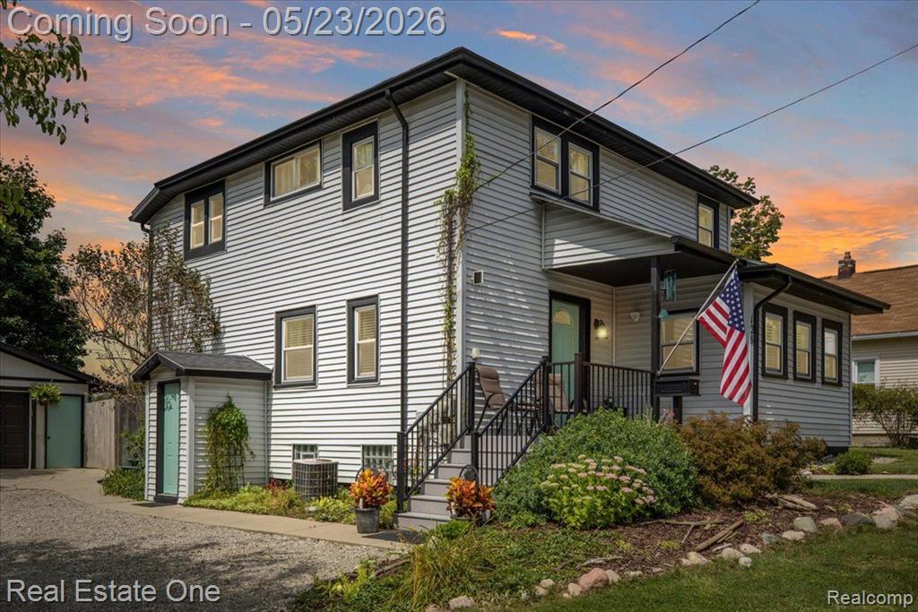 128 S SLATER Street, Lake Orion, MI 48362 — front exterior