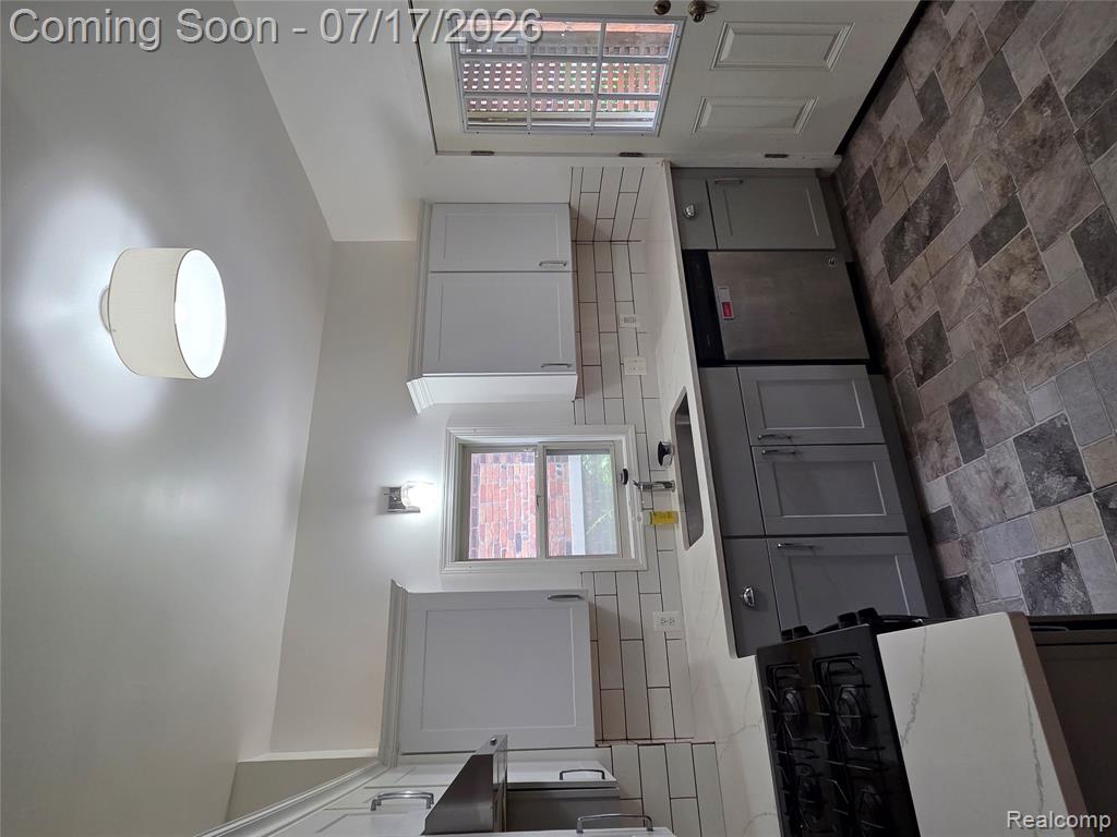 7455 Churchill Street, Detroit, MI 48206 — Photo 15