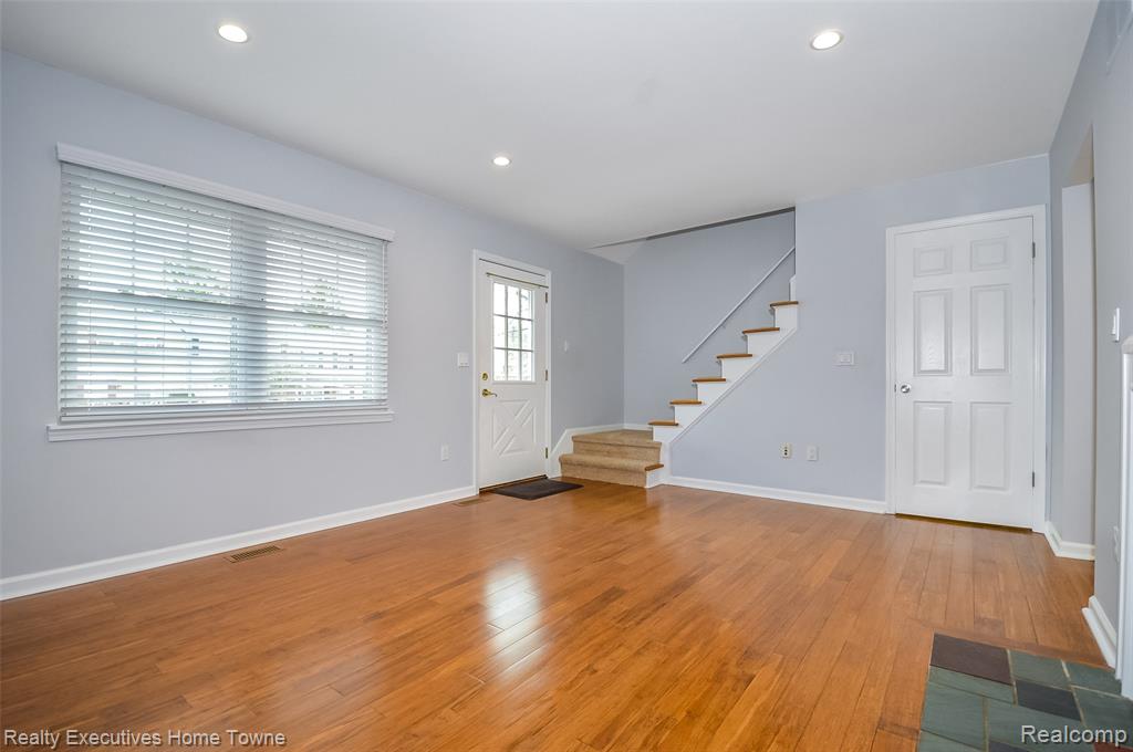 42750 Lyric Court, Northville, MI 48167 — Photo 4