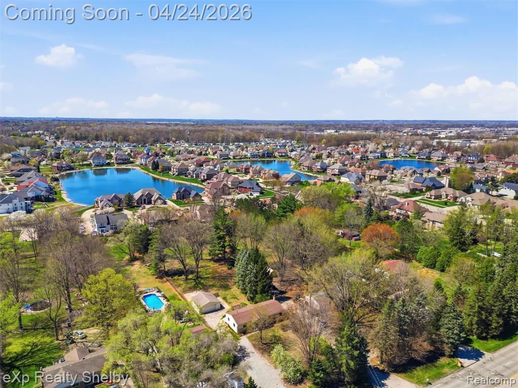 49301 Schoenherr Road, Shelby Twp, MI 48315 — Photo 47