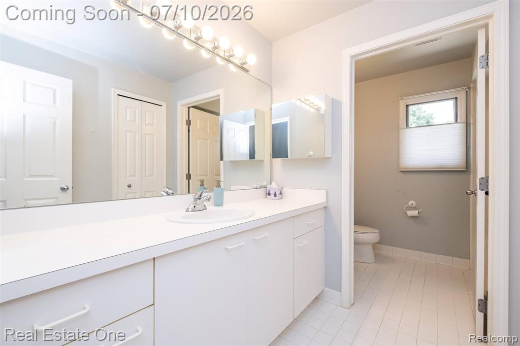 4488 Philip, Commerce Twp, MI 48382 — Photo 47