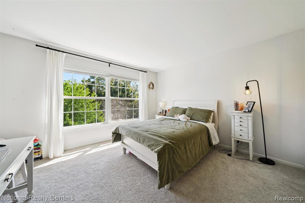 5639 HEATHLAND Circle, Clarkston, MI — Photo 23