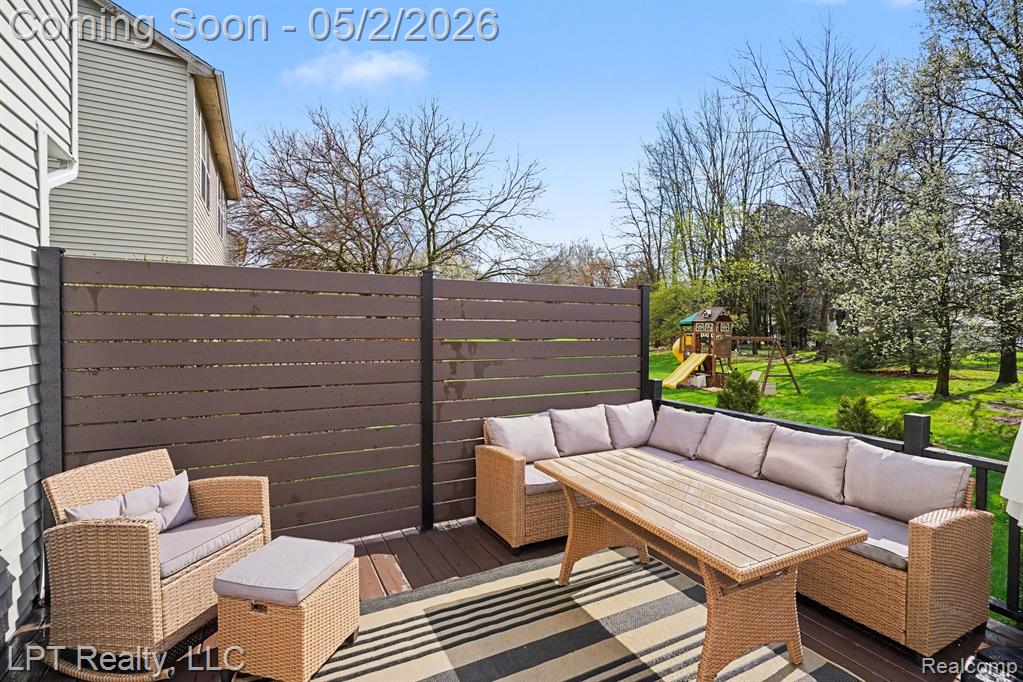 406 Mill Pond Drive, Fenton, MI 48430 — Photo 20