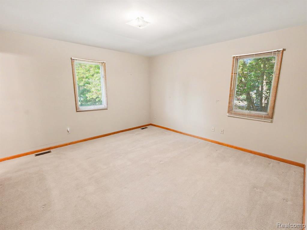 415 Bennington Court, Saline, MI 48176 — Photo 21