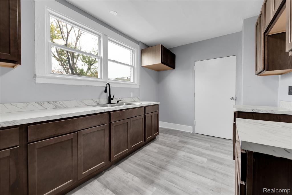 78 W Arizona Street, Detroit, MI 48203 — Photo 5