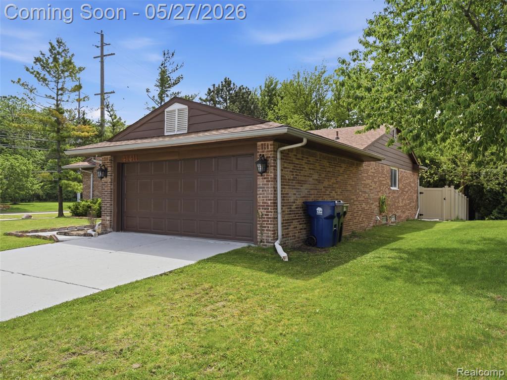 41411 Greenwood Drive, Canton, MI 48187 — Photo 44