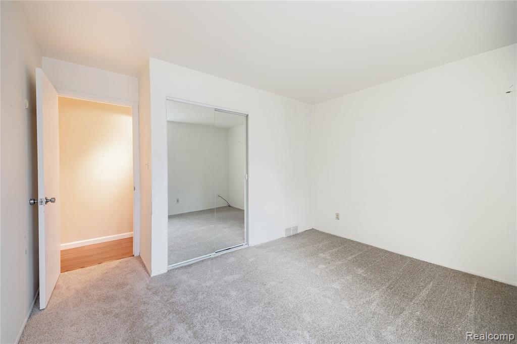 8063 Colony Drive, 1, Grosse Ile, MI 48138 — Photo 22