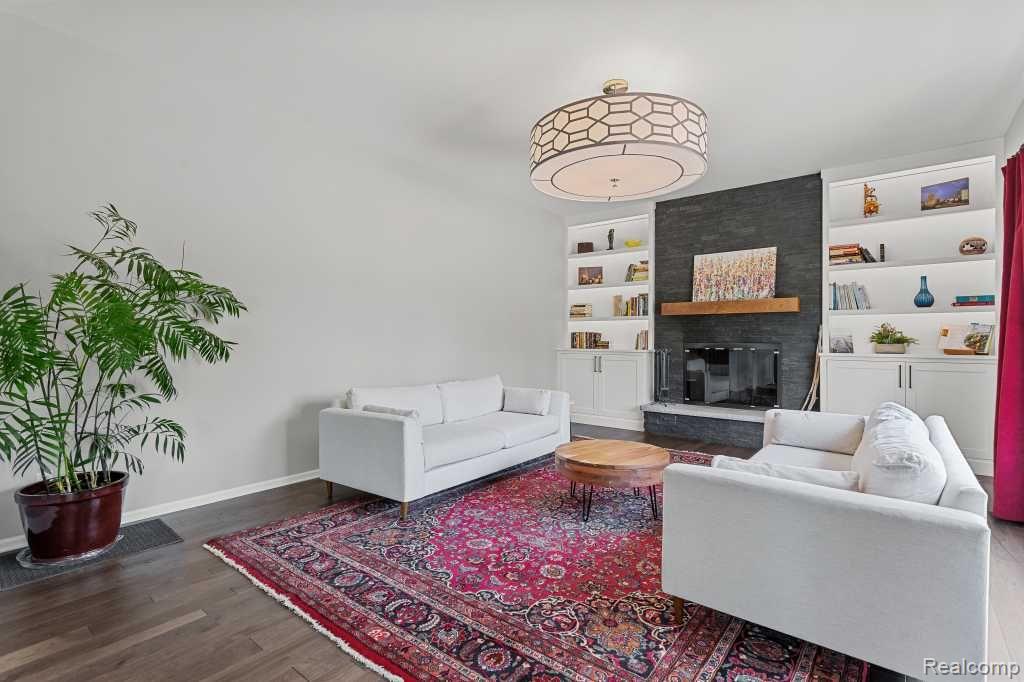6082 VINEYARD Avenue, Ann Arbor, MI 48108 — Photo 15
