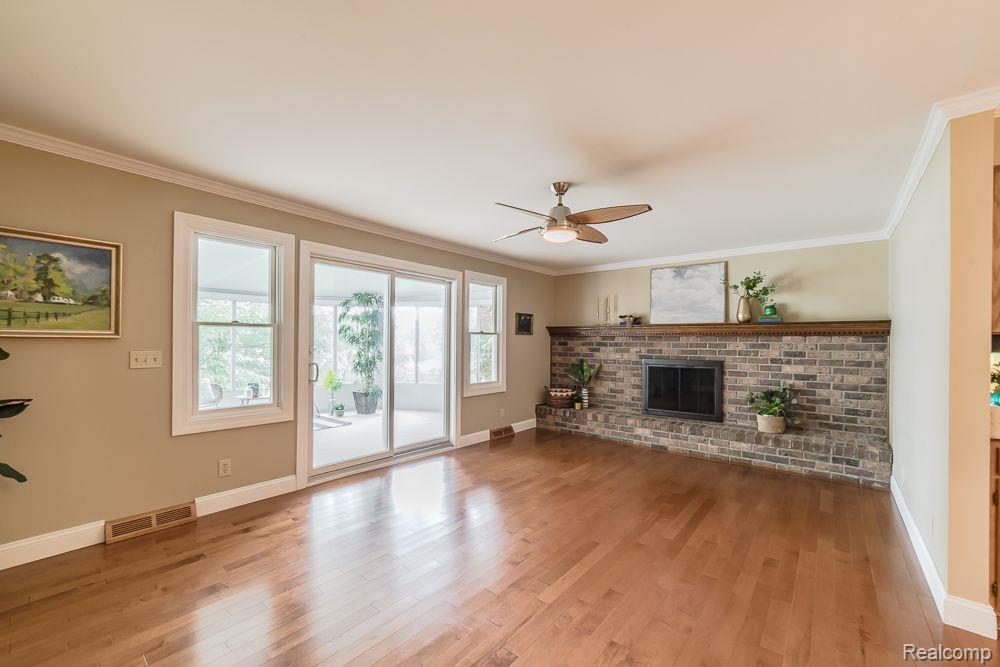 3648 WOODLAND Drive, Metamora, MI 48455 — Photo 11