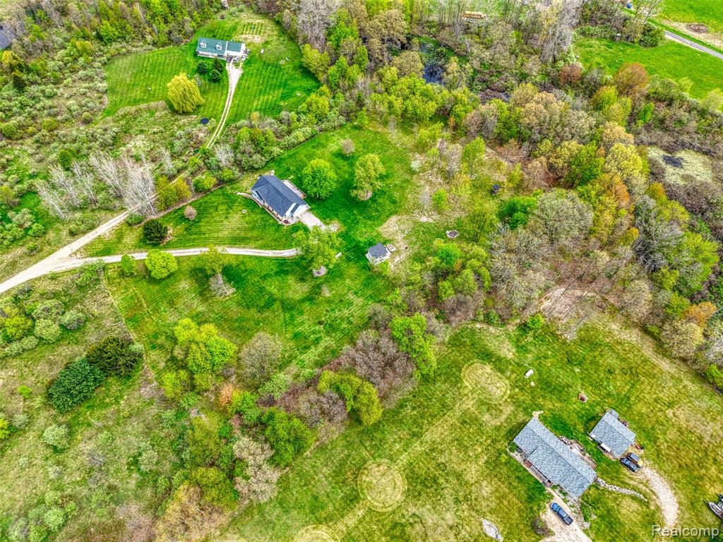 5753 Gregory Road, Gregory, MI 48137 — Photo 37