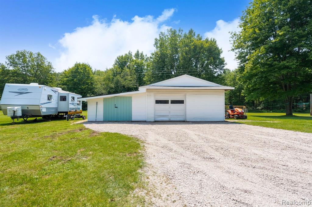 13105 BEAVER Road, St. Charles, MI 48655 — Photo 14