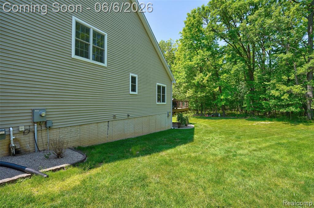 10242 Beacon Court, Grand Blanc, MI 48439 — Photo 68