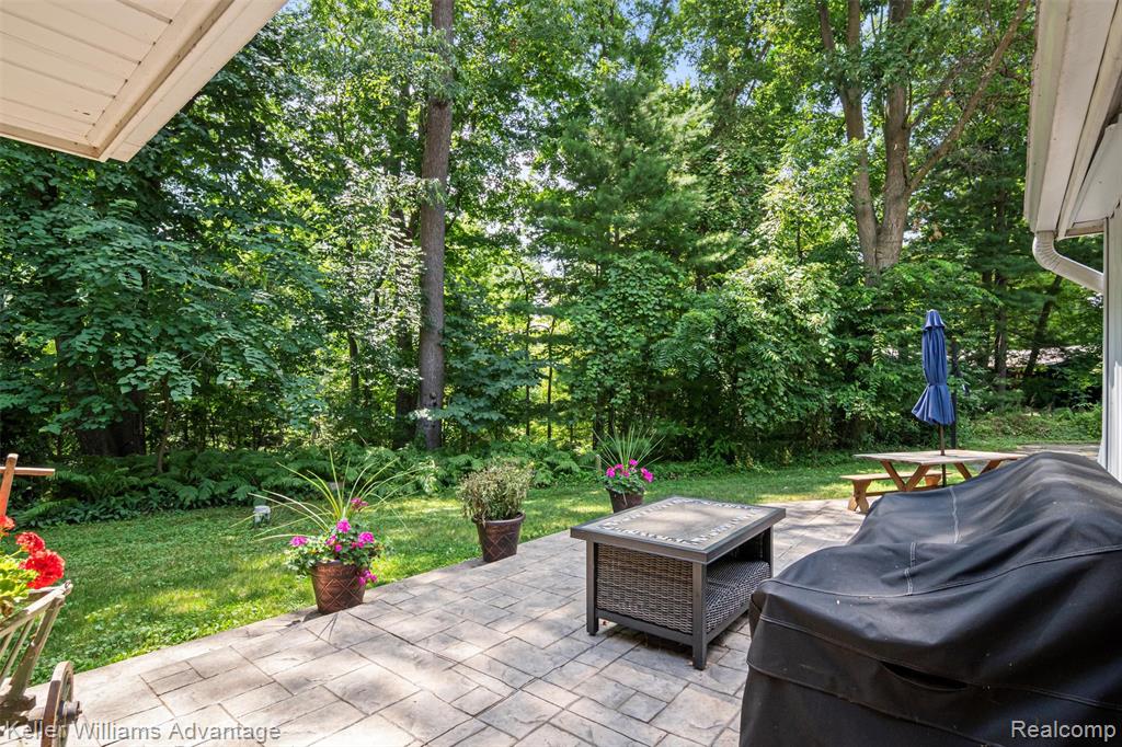 1802 Harvey Drive, Williamston, MI 48895 — Photo 36