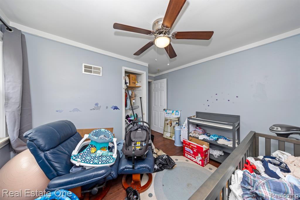 8251 STATE PARK, Center Line, MI 48015 — Photo 16