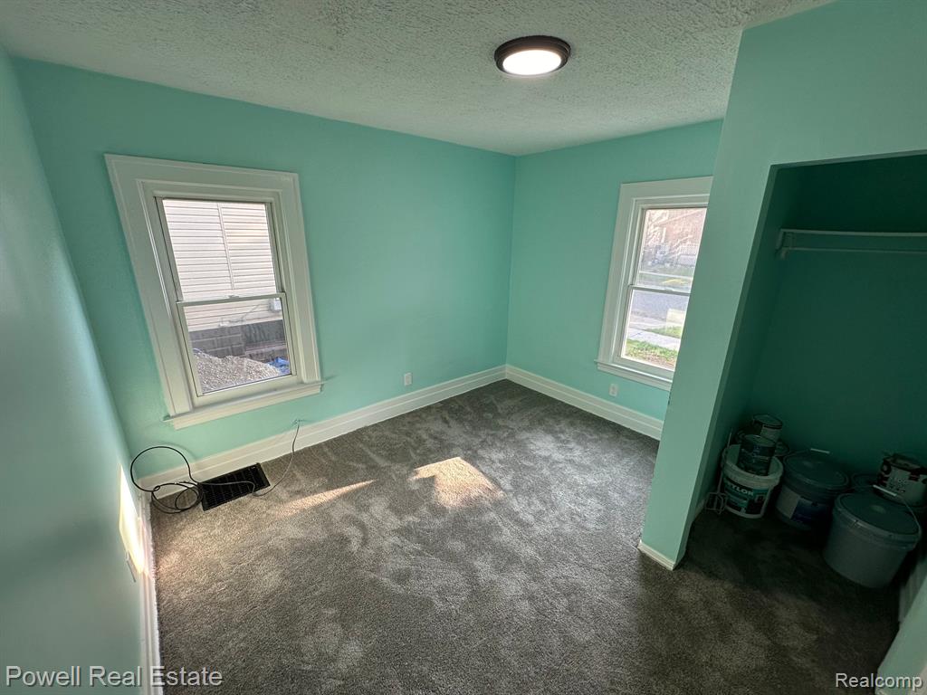 43 SUMMIT Street, Pontiac, MI 48342 — Photo 9