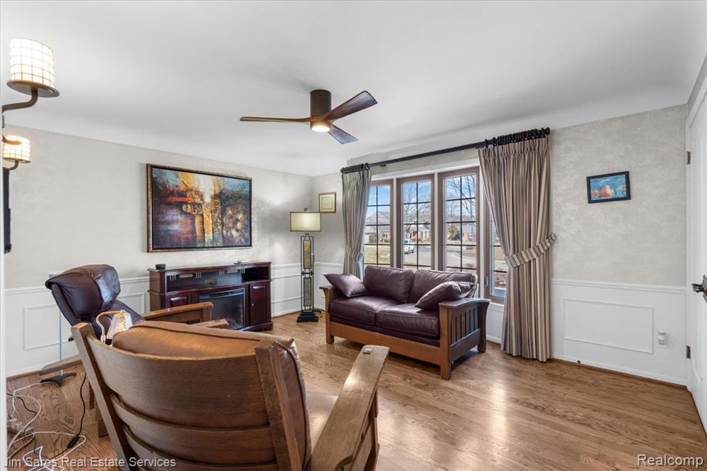 75 S Duval Road, Grosse Pointe Shores, MI 48236 — Photo 24