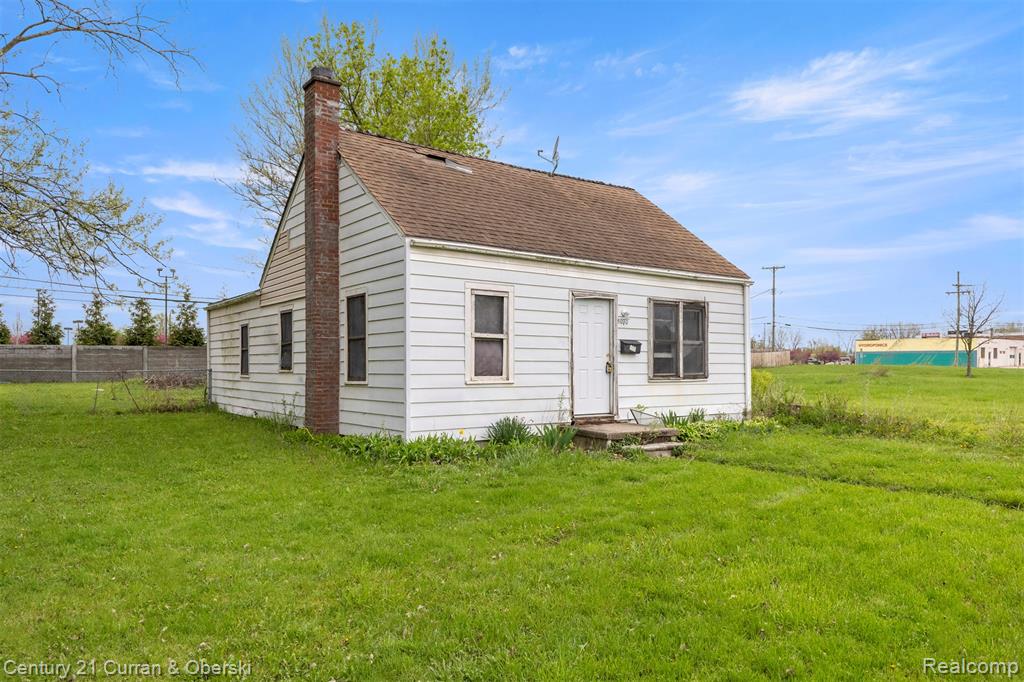 8070 Westpoint Street, Taylor, MI 48180 — Photo 2