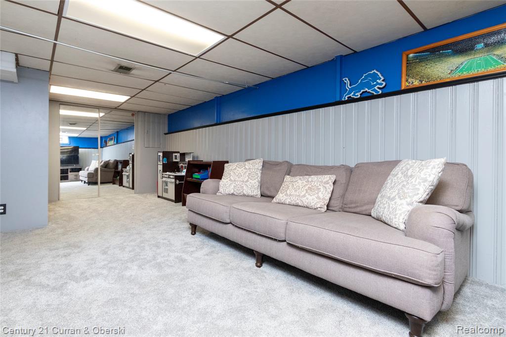 9625 Ruth Avenue, Allen Park, MI 48101 — Photo 35