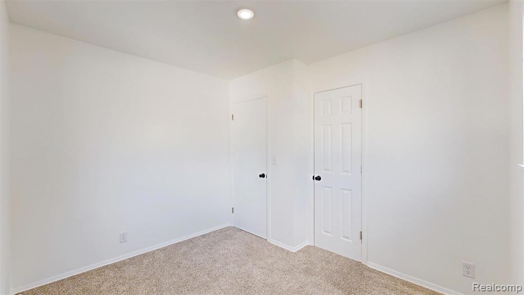 904 Oakview Drive, Saginaw, MI 48604 — Photo 22