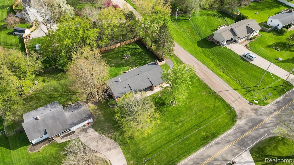 6106 Willow Highway, Grand Ledge, MI 48837 — Photo 36