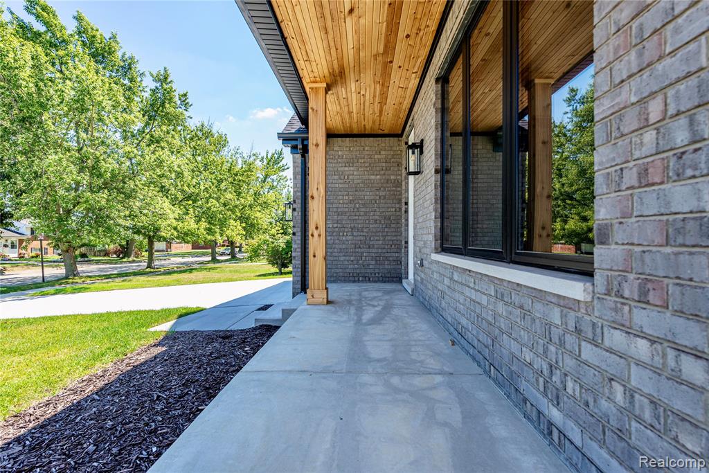 4101 Devon Road, Royal Oak, MI 48073 — Photo 39